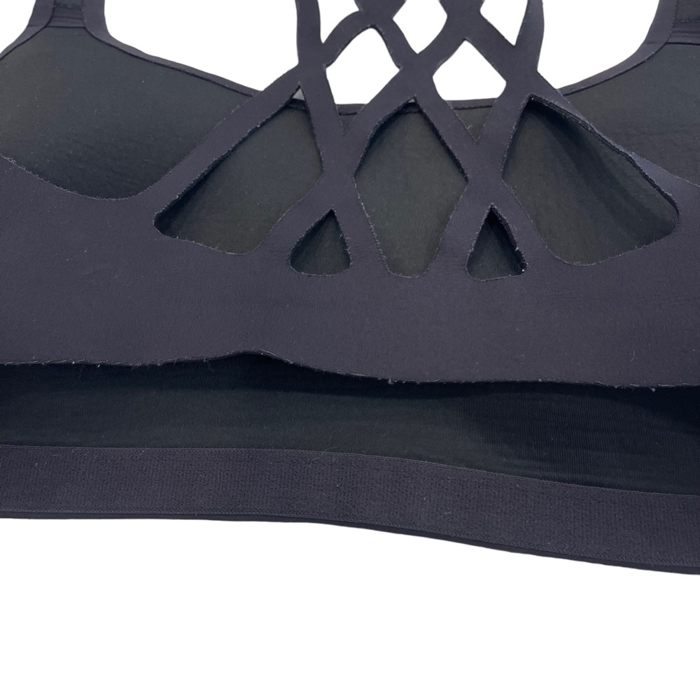 Lululemon Seamless Laser Cut Black Sports Bra 10 B/C Criss Cross Detailing - Picture 4 of 5